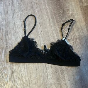 NWT Urban Outfitters Black Lace Bralette